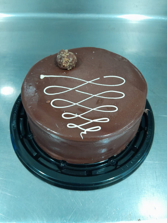 PASTEL DE TRUFFA 8"  TRES LECHES